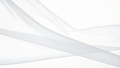 白いベールの抽象美　透き通る布の流れが織りなすミニマル背景