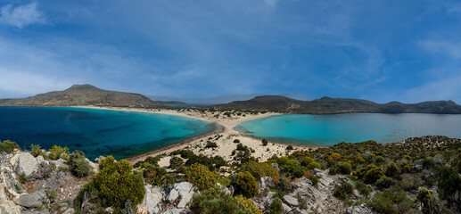 Obraz premium Greece, Elafonisos, Simos beach - 2 April 2024 - View of Simos beach and the characteristic landscape of Elafonisos island