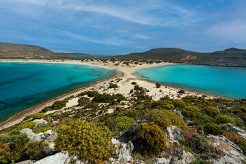 Obraz premium Greece, Elafonisos, Simos beach - 2 April 2024 - View of the turquoise and crystal clear water of Simos beach