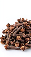 Obraz premium Pile Of Dried Cloves On White Background