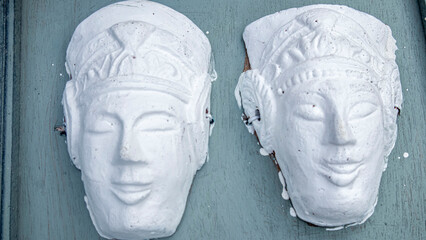 The mold or template that serves as the pattern for making pottery  © Salouw