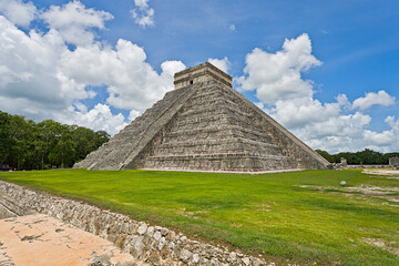 Temple of Kukulcan at Chichen Itza
