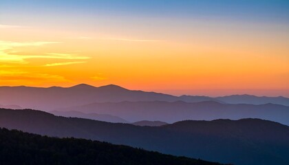 Obraz premium Mountain vista at sunset