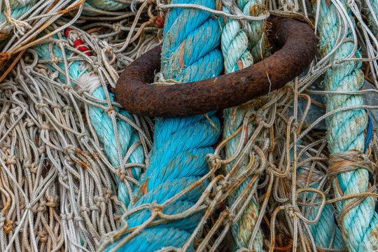 gros plan sur des filets de p&ecirc;che en nylon