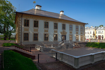  Peter the Great's Summer Palace