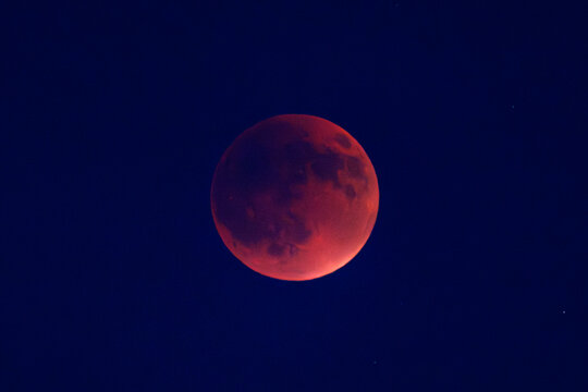 Lunar Eclipse on Sunday 7 September, 2025. Shot with an 800mm lens from Mtarfa in Malta.