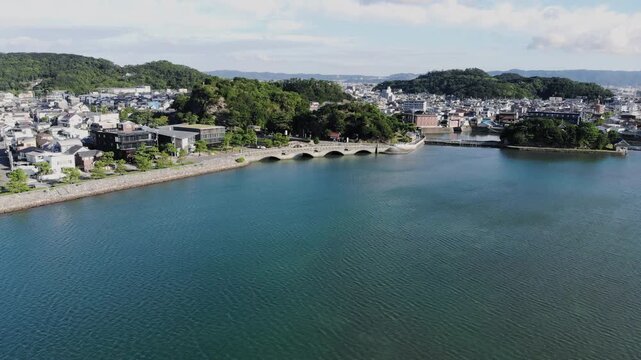 「和歌の浦」空撮　和歌山県和歌山市 - Waka-no-ura Bay from Above &ndash; Historic Coastal Landscape in Wakayama