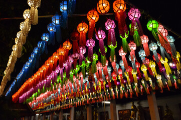 Obraz premium colorful​ Lantern​ Festival​, South East Asia at wat phra that hariphunchai in Lamphun, north, Thailand