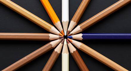 Naklejka premium Colored Pencils Arranged in a Starburst Pattern