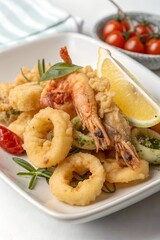 fried shrimp with lemon and garlic