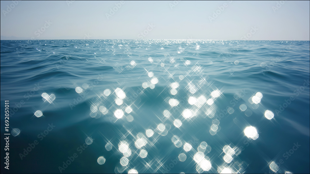 Poster sparkling ocean surface displays brilliant light reflections creating mesmerizing aquatic visual eff