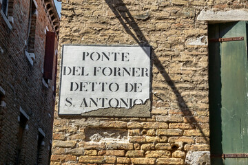 Street sign Ponte del Forner in Venice, Italy