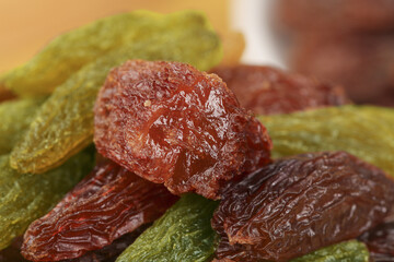 Two-Color Dried Xinjiang Raisins and Coreless Fruits Mix Close-Up