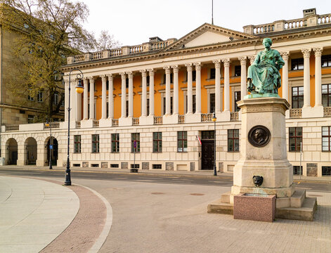 Monument to the goddess of health Hygieia near the Raczynski Library in Poznan, Poland, Greater Poland.