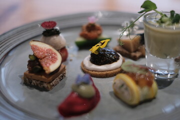 cake canapés dessert small bite vegan