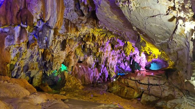 Tham Nang Aen Cave, Tourist attraction in Laos