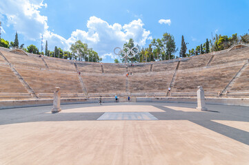 Stade panathénaïque d'Athènes en Grèce. Monument antique en marbre blanc.
