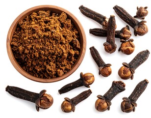 Ground cloves and whole cloves