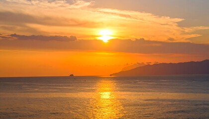 Fototapeta premium Sunset over the ocean