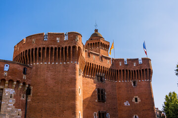 Le Castillet tour fortifiée de la vieille ville de Perpignan en France