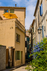 Dans les rues du village d'artistes de Céret en France