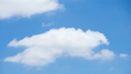 Fototapeta premium beautiful blue sky with clouds background