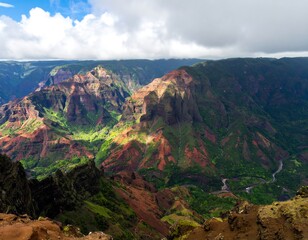 Naklejka premium High-angle view of a colorful canyon