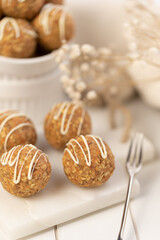 Carrot Cake Energy Balls – Healthy No-Bake Snack, Vegan, Gluten-Free, High-Fiber, Sugar-Free Protein Bites for Natural Energy and a Sweet Treat Anytime