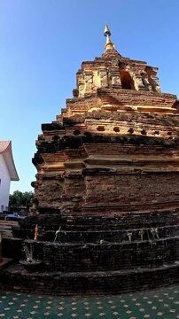 Circular dolly to one of the old ruin of Phra Stup Chedi or Wat Ched Yot inside the temple complex of Phra Aram Luang in Chiang mai, Thailand