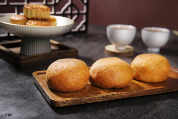Yunnan Xuanwei Ham Pastry Puffs with Traditional Mooncakes Chinese Food Display