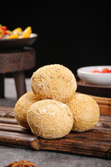 Golden Fluffy Steamed Buns Traditional Chinese Henan Cuisine Loose Powdered Coating Eggs Soft Skin Texture