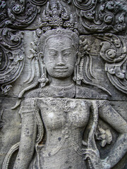 The Mysterious and Enchanting Angkor Wat Temple Complex