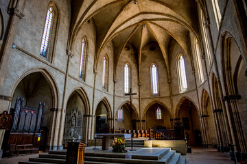 Obraz premium Abbatiale Saint-Volusien de Foix dans les Pyrénées en France