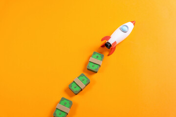 Startup financing. Making the company profitable, venture investment, growth strategy, entrepreneurship support, financial planning, angel investors, innovation funding, business development.