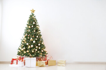 Christmas Tree with Gifts
