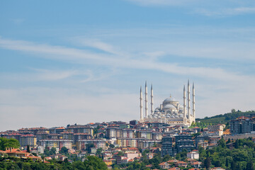 Çamlıca Mosque, located in Istanbul. It is the largest mosque in Turkey.