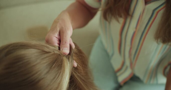 Here is a complete, detailed braiding hair tutorial for achieving various stylish looks