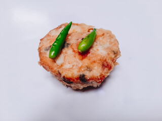 Tofu nest quail eggs (bird's nest tofu) are ready to eat. Know who uses additional quail eggs to make it look like a bird's nest. Basic ingredients are quail eggs, tofu,