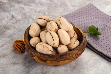 Crunchy pecan nut in the bowl