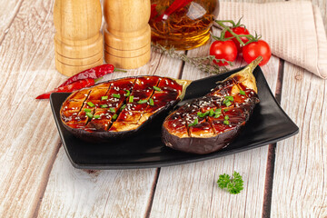 Baked eggplant with teriyaki sause