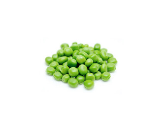 green pea vegetable bean isolated on white background