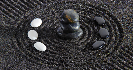Japanischer ZEN Garten der Meditation, Auszeit und Entspannung für Körper, Geist und Seele mit...