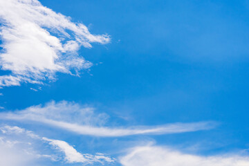 Fototapeta premium 秋の空 穏やかな青空と雲36