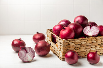 Shallot onion on the kitchen table. onion slice. onion rings. Fresh red Onion. Natural, fresh,...