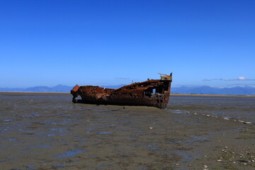 The Janie Seddon shipwreck is located on the Motueka foreshore