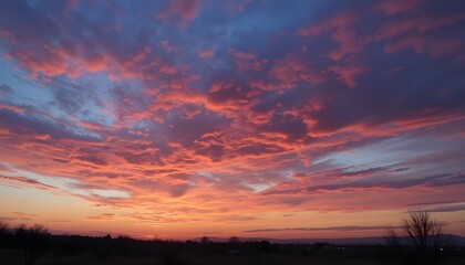 Colorful Sunset Clouds – Vibrant Dusky Sky Landscape with Warm Evening Glow