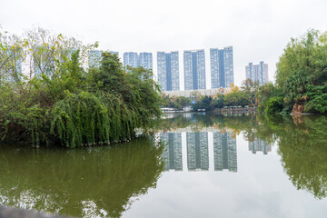 Fototapeta premium The scenery of the Swan Lake architectural complex in Century City, Chengdu, Sichuan Province