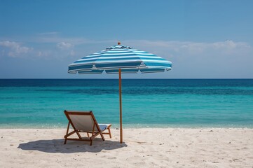Folded sunshade for the beach