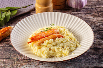 Risotto with natural crab leg