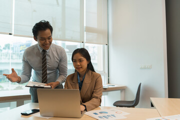 Obraz premium Successful Business Negotiation Between Partners